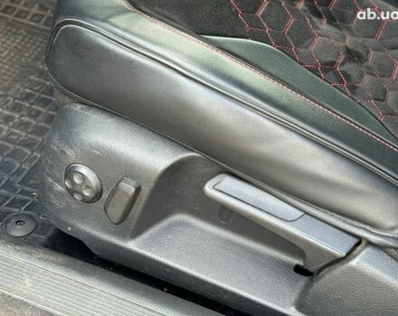 Серый Фольксваген Пассат, объемом двигателя 1.8 л и пробегом 292 тыс. км за 8740 $, фото 13 на Automoto.ua