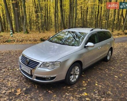 Серый Фольксваген Пассат, объемом двигателя 1.97 л и пробегом 355 тыс. км за 7200 $, фото 2 на Automoto.ua