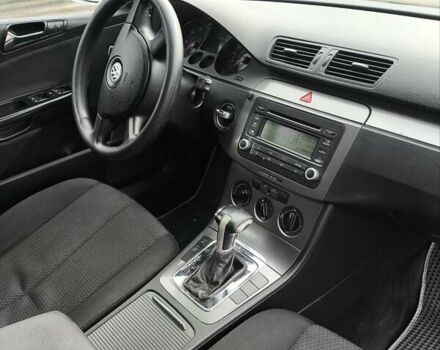 Серый Фольксваген Пассат, объемом двигателя 1.97 л и пробегом 222 тыс. км за 5400 $, фото 15 на Automoto.ua