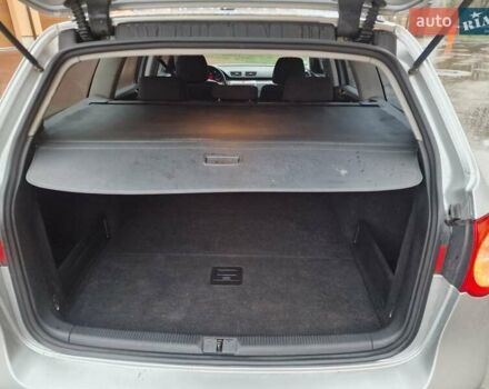 Серый Фольксваген Пассат, объемом двигателя 2 л и пробегом 291 тыс. км за 4850 $, фото 6 на Automoto.ua