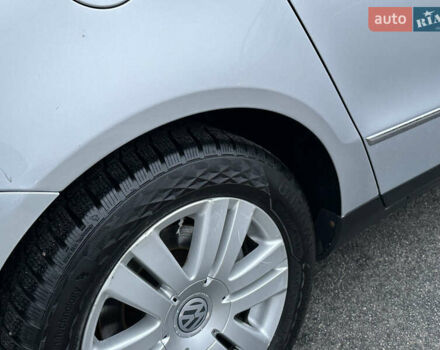 Серый Фольксваген Пассат, объемом двигателя 1.8 л и пробегом 227 тыс. км за 7450 $, фото 16 на Automoto.ua