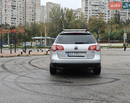 Серый Фольксваген Пассат, объемом двигателя 3.2 л и пробегом 300 тыс. км за 5400 $, фото 7 на Automoto.ua