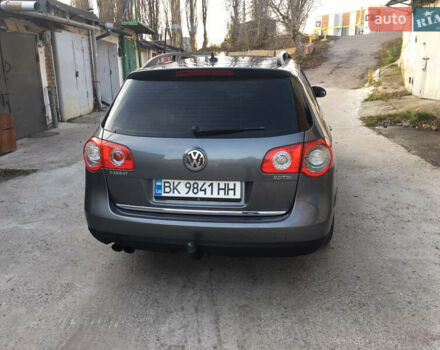 Серый Фольксваген Пассат, объемом двигателя 2 л и пробегом 284 тыс. км за 7000 $, фото 7 на Automoto.ua