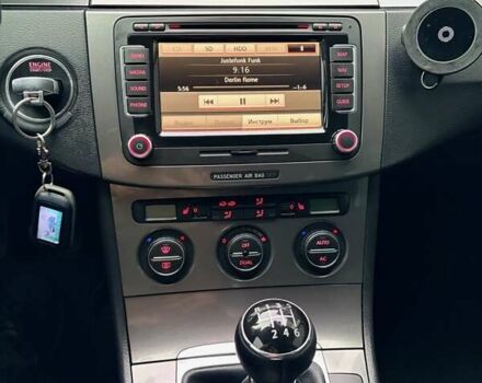 Серый Фольксваген Пассат, объемом двигателя 1.97 л и пробегом 340 тыс. км за 6700 $, фото 8 на Automoto.ua