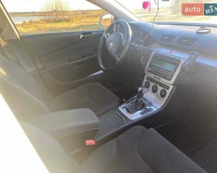 Сірий Фольксваген Пассат, об'ємом двигуна 2 л та пробігом 275 тис. км за 5700 $, фото 7 на Automoto.ua