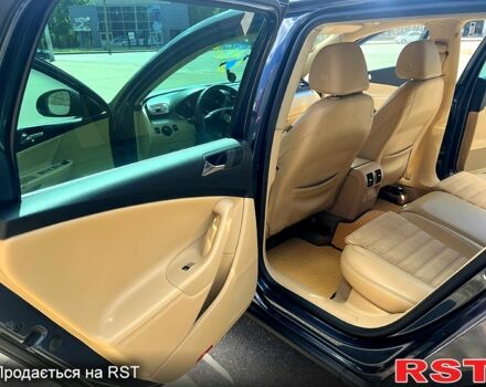 Серый Фольксваген Пассат, объемом двигателя 2 л и пробегом 217 тыс. км за 7200 $, фото 10 на Automoto.ua