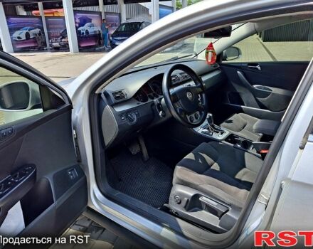 Сірий Фольксваген Пассат, об'ємом двигуна 2 л та пробігом 270 тис. км за 5800 $, фото 2 на Automoto.ua