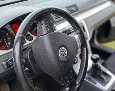 Фольксваген Пассат 2008 в Владимир-Волынский на Automoto.ua Серый Фольксваген Пассат, объемом двигателя 1.8 л и пробегом 210 тыс. км за 6700 $, фото 7 на Automoto.ua