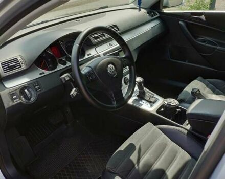 Сірий Фольксваген Пассат, об'ємом двигуна 2 л та пробігом 319 тис. км за 7500 $, фото 4 на Automoto.ua