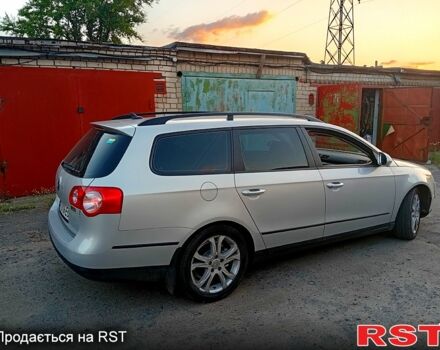 Серый Фольксваген Пассат, объемом двигателя 2 л и пробегом 275 тыс. км за 6000 $, фото 1 на Automoto.ua