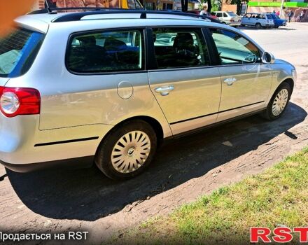 Серый Фольксваген Пассат, объемом двигателя 2 л и пробегом 198 тыс. км за 7600 $, фото 2 на Automoto.ua