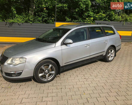 Сірий Фольксваген Пассат, об'ємом двигуна 1.97 л та пробігом 306 тис. км за 4600 $, фото 3 на Automoto.ua