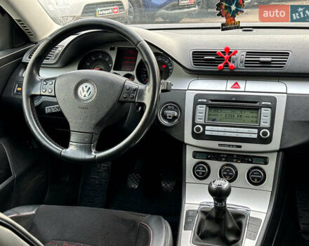 Серый Фольксваген Пассат, объемом двигателя 1.8 л и пробегом 292 тыс. км за 8740 $, фото 22 на Automoto.ua