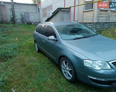 Серый Фольксваген Пассат, объемом двигателя 1.8 л и пробегом 223 тыс. км за 6700 $, фото 2 на Automoto.ua