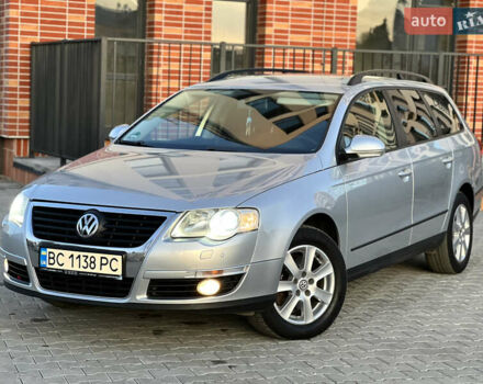 Сірий Фольксваген Пассат, об'ємом двигуна 2 л та пробігом 295 тис. км за 6999 $, фото 7 на Automoto.ua