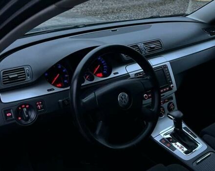 Сірий Фольксваген Пассат, об'ємом двигуна 1.8 л та пробігом 298 тис. км за 5999 $, фото 20 на Automoto.ua