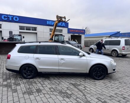 Серый Фольксваген Пассат, объемом двигателя 1.6 л и пробегом 261 тыс. км за 2299 $, фото 3 на Automoto.ua