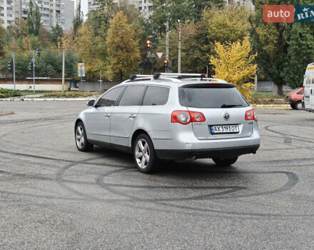 Серый Фольксваген Пассат, объемом двигателя 3.2 л и пробегом 300 тыс. км за 5400 $, фото 8 на Automoto.ua