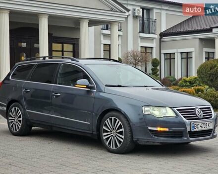Серый Фольксваген Пассат, объемом двигателя 1.97 л и пробегом 302 тыс. км за 4950 $, фото 5 на Automoto.ua