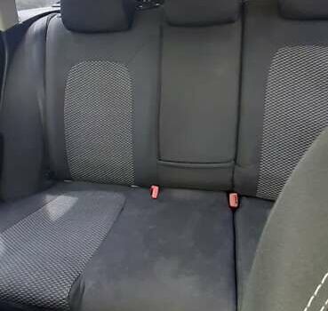 Серый Фольксваген Пассат, объемом двигателя 1.97 л и пробегом 349 тыс. км за 7200 $, фото 5 на Automoto.ua