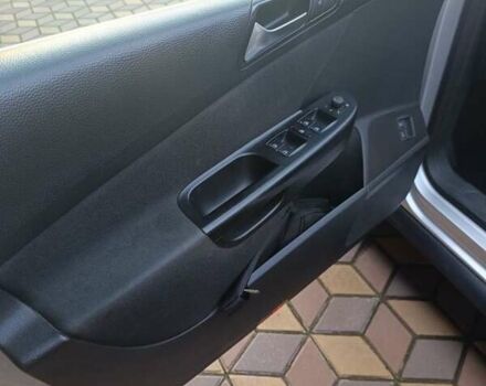 Серый Фольксваген Пассат, объемом двигателя 2 л и пробегом 323 тыс. км за 5999 $, фото 5 на Automoto.ua