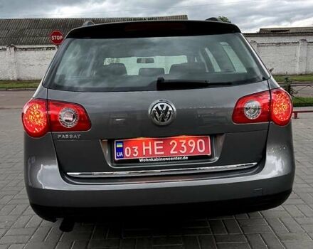 Серый Фольксваген Пассат, объемом двигателя 1.6 л и пробегом 198 тыс. км за 7600 $, фото 7 на Automoto.ua