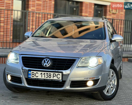 Сірий Фольксваген Пассат, об'ємом двигуна 2 л та пробігом 295 тис. км за 6999 $, фото 1 на Automoto.ua