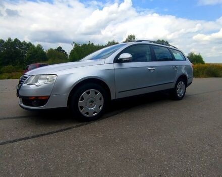 Серый Фольксваген Пассат, объемом двигателя 2 л и пробегом 269 тыс. км за 6000 $, фото 1 на Automoto.ua