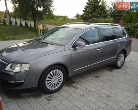 Сірий Фольксваген Пассат, об'ємом двигуна 2 л та пробігом 240 тис. км за 5500 $, фото 8 на Automoto.ua