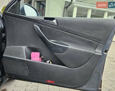 Серый Фольксваген Пассат, объемом двигателя 2 л и пробегом 302 тыс. км за 4650 $, фото 38 на Automoto.ua