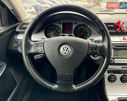 Серый Фольксваген Пассат, объемом двигателя 1.8 л и пробегом 292 тыс. км за 8740 $, фото 24 на Automoto.ua