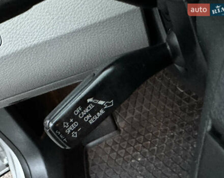 Серый Фольксваген Пассат, объемом двигателя 1.8 л и пробегом 227 тыс. км за 7450 $, фото 35 на Automoto.ua