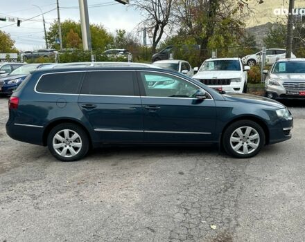 Серый Фольксваген Пассат, объемом двигателя 1.8 л и пробегом 292 тыс. км за 8740 $, фото 4 на Automoto.ua