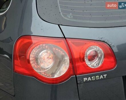 Серый Фольксваген Пассат, объемом двигателя 1.97 л и пробегом 302 тыс. км за 4950 $, фото 45 на Automoto.ua