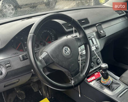 Сірий Фольксваген Пассат, об'ємом двигуна 1.97 л та пробігом 265 тис. км за 5999 $, фото 11 на Automoto.ua