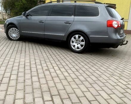 Серый Фольксваген Пассат, объемом двигателя 2 л и пробегом 315 тыс. км за 5800 $, фото 2 на Automoto.ua
