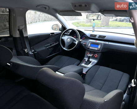 Сірий Фольксваген Пассат, об'ємом двигуна 2 л та пробігом 295 тис. км за 6999 $, фото 35 на Automoto.ua