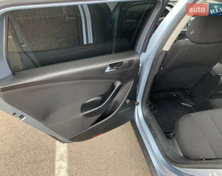 Серый Фольксваген Пассат, объемом двигателя 1.9 л и пробегом 230 тыс. км за 7500 $, фото 16 на Automoto.ua
