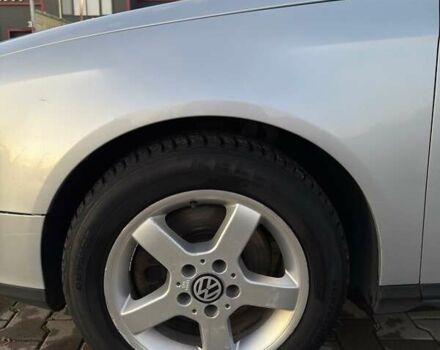 Фольксваген Пассат 2008 в Глубокой на Automoto.ua Серый Фольксваген Пассат, объемом двигателя 1.97 л и пробегом 385 тыс. км за 5999 $, фото 18 на Automoto.ua