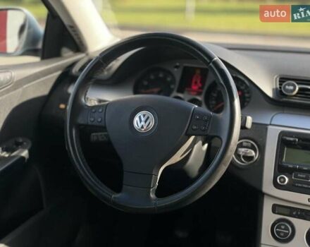 Сірий Фольксваген Пассат, об'ємом двигуна 1.8 л та пробігом 220 тис. км за 6800 $, фото 14 на Automoto.ua