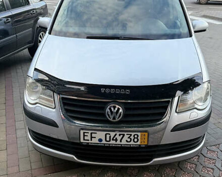 Сірий Фольксваген Пассат, об'ємом двигуна 1.8 л та пробігом 199 тис. км за 7500 $, фото 1 на Automoto.ua