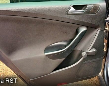 Серый Фольксваген Пассат, объемом двигателя 1.4 л и пробегом 320 тыс. км за 5400 $, фото 7 на Automoto.ua