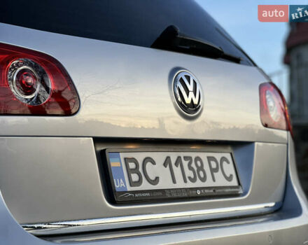 Сірий Фольксваген Пассат, об'ємом двигуна 1.97 л та пробігом 296 тис. км за 6750 $, фото 16 на Automoto.ua