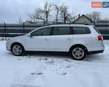 Серый Фольксваген Пассат, объемом двигателя 1.97 л и пробегом 322 тыс. км за 7100 $, фото 2 на Automoto.ua