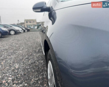 Серый Фольксваген Пассат, объемом двигателя 1.6 л и пробегом 243 тыс. км за 6450 $, фото 9 на Automoto.ua