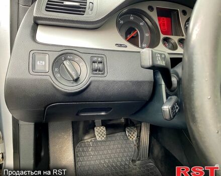 Сірий Фольксваген Пассат, об'ємом двигуна 2 л та пробігом 351 тис. км за 5000 $, фото 8 на Automoto.ua