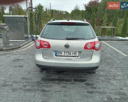 Серый Фольксваген Пассат, объемом двигателя 1.8 л и пробегом 215 тыс. км за 6600 $, фото 8 на Automoto.ua