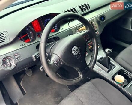 Серый Фольксваген Пассат, объемом двигателя 1.97 л и пробегом 340 тыс. км за 6700 $, фото 9 на Automoto.ua