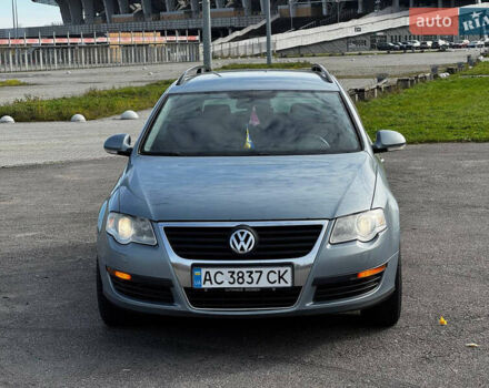 Сірий Фольксваген Пассат, об'ємом двигуна 1.9 л та пробігом 250 тис. км за 5350 $, фото 3 на Automoto.ua