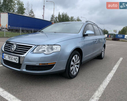 Серый Фольксваген Пассат, объемом двигателя 1.9 л и пробегом 230 тыс. км за 7500 $, фото 3 на Automoto.ua